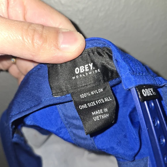 RARE Obey Blue Cap with white rat